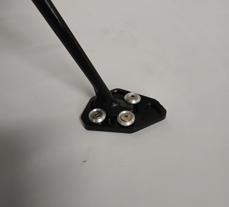 FOOT FOR PILLION PLATE SIDESTAND